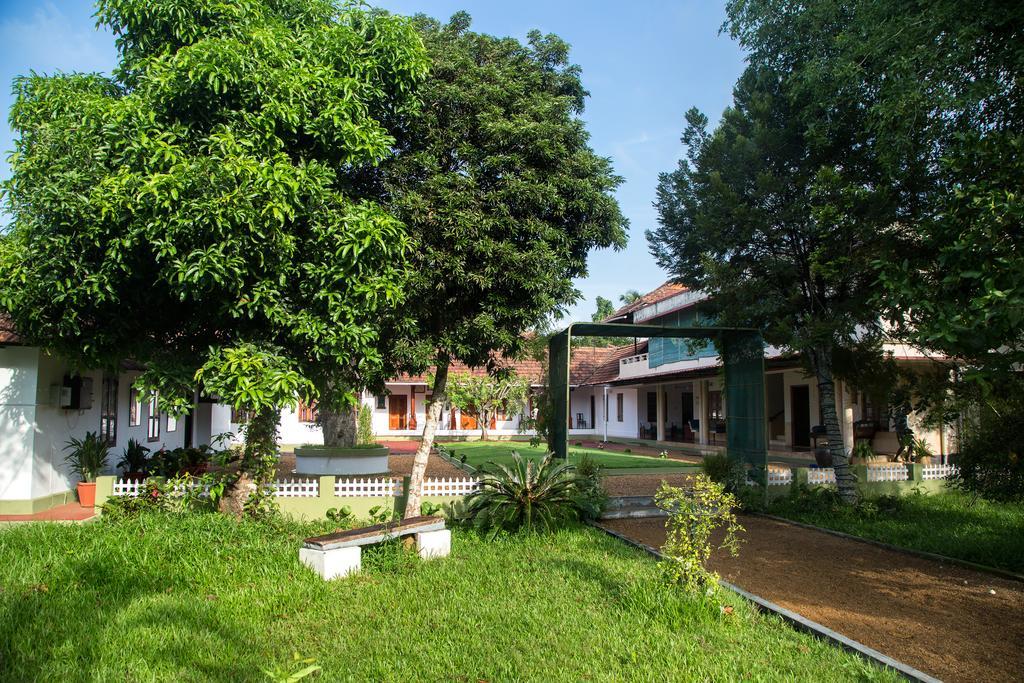 Akkara Homestay & Ayurveda Kottayam Exteriör bild